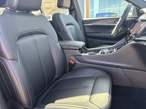 New 2026 Jeep Grand Cherokee Limited w/ Limited Altitude Package RWD image 12