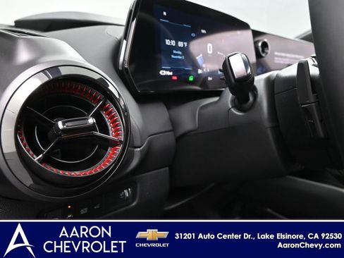 New 2026 Chevrolet Equinox EV RS FWD image 17