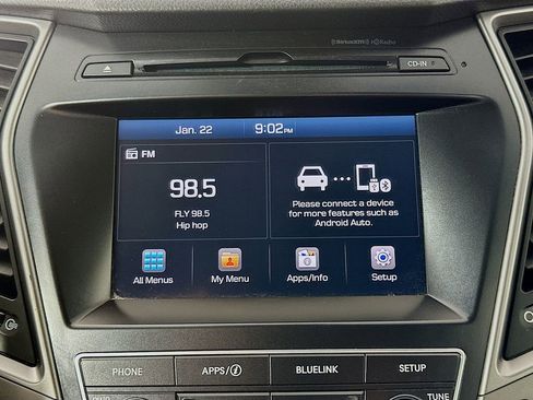 Used 2017 Hyundai Santa Fe SE image 17