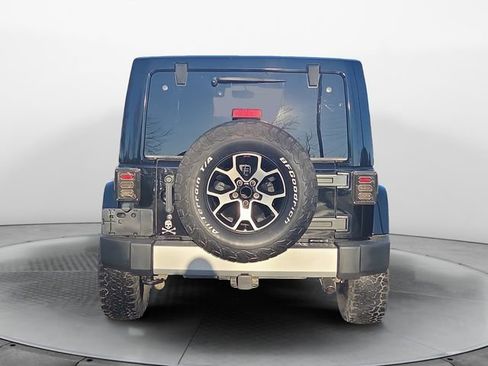 Used 2015 Jeep Wrangler Unlimited Sahara w/ Dual Top Group image 4