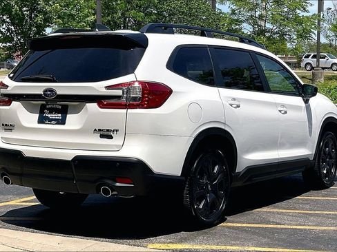 Used 2025 Subaru Ascent Onyx Edition AWD/4WD image 16