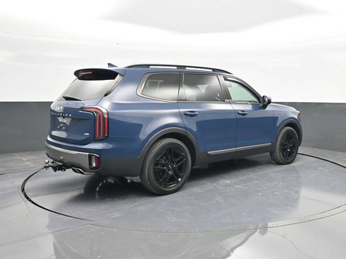 Used 2023 Kia Telluride EX X-Line image 7