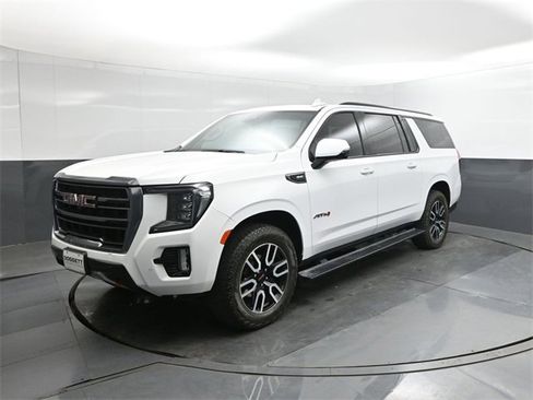 Used 2024 GMC Yukon XL AT4 w/ Technology Package image 34
