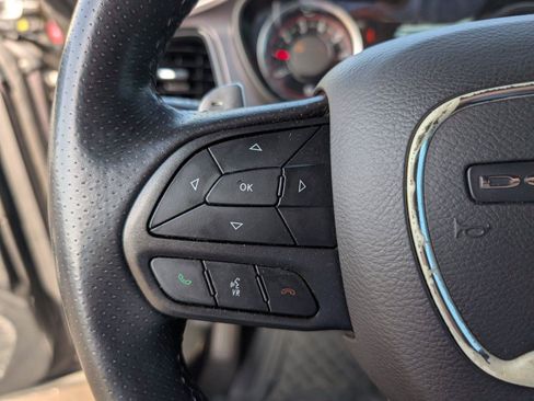 Used 2022 Dodge Challenger GT RWD image 28