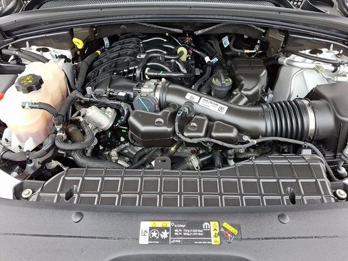 Used 2023 Jeep Grand Cherokee Altitude image 29