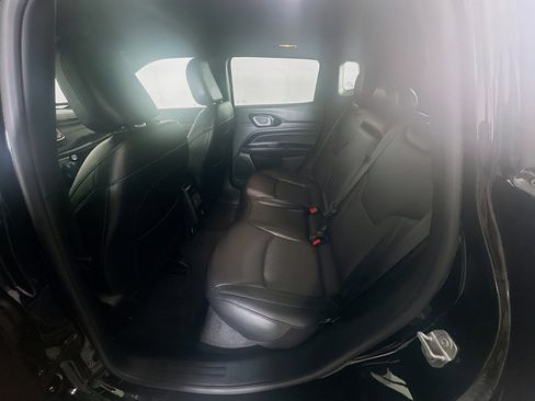 Used 2022 Jeep Compass Altitude image 29