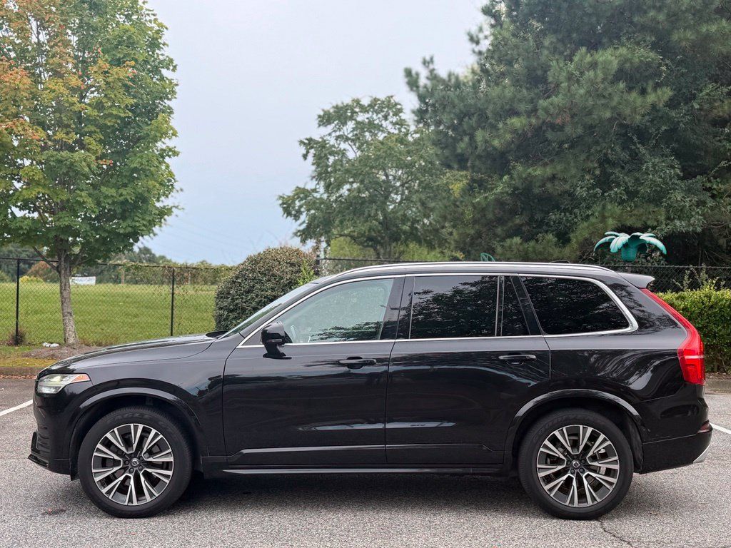 Used 2020 Volvo XC90 T5 Momentum AWD/4WD image 2