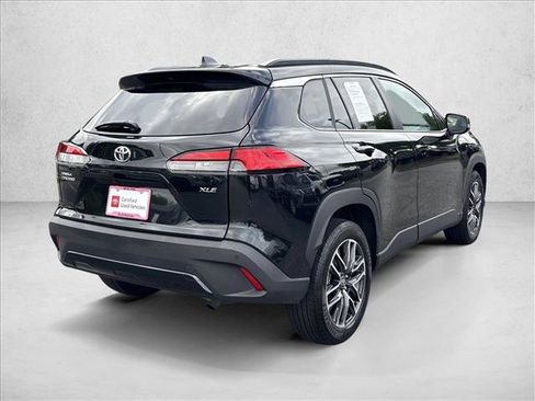 Certified 2026 Toyota Corolla Cross XLE FWD image 5