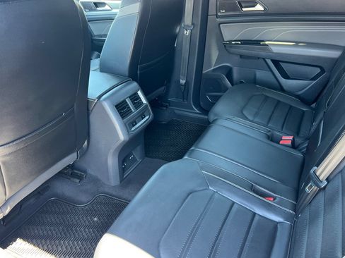 Used 2021 Volkswagen Atlas Cross Sport SEL Premium R-Line AWD/4WD image 14