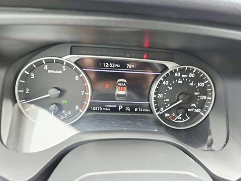 Used 2025 Nissan Rogue SV FWD image 21