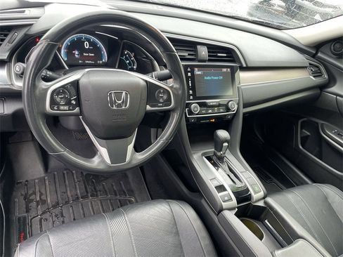 Used 2018 Honda Civic EX-L image 10