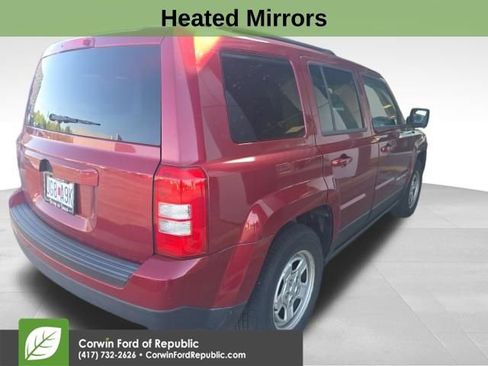 Used 2015 Jeep Patriot Sport w/ Power Value Group FWD image 4