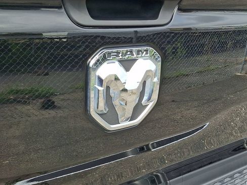 Used 2024 RAM 1500 Big Horn AWD/4WD image 9