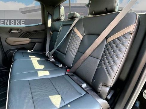 New 2026 GMC Canyon Denali w/ LPO, Denali Black Edition AWD/4WD image 12