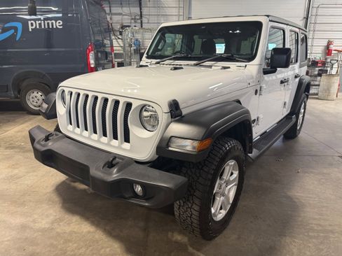 Used 2022 Jeep Wrangler Unlimited Sport w/ Cold Weather Group image 47