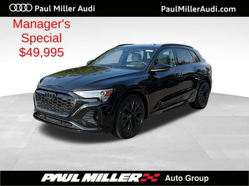 Used 2024 Audi Q8 e-tron Prestige w/ Prestige Package AWD/4WD image 1
