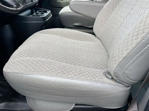 Used 2023 GMC Savana 2500 w/ Driver Convenience Package image 19