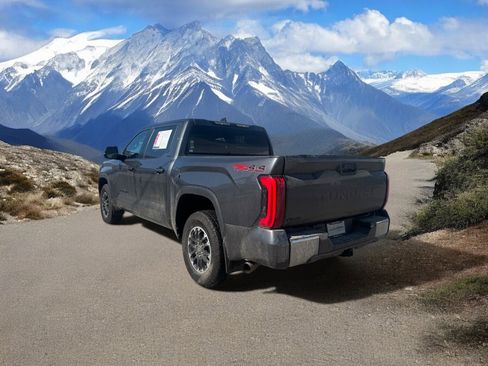 Used 2025 Toyota Tundra SR5 w/ TRD Off-Road Package AWD/4WD image 3