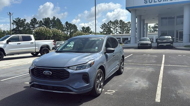 Used 2024 Ford Escape ST-Line AWD/4WD image 3