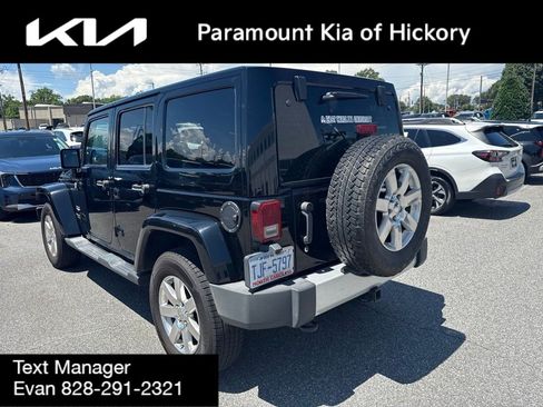 Used 2012 Jeep Wrangler Unlimited Sahara AWD/4WD image 5