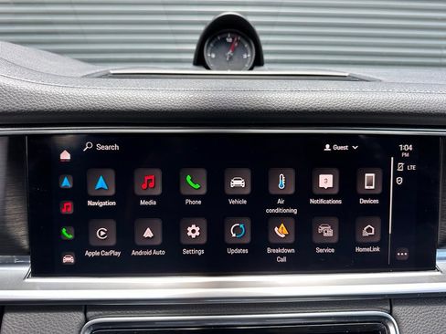 Certified 2023 Porsche Panamera RWD image 36