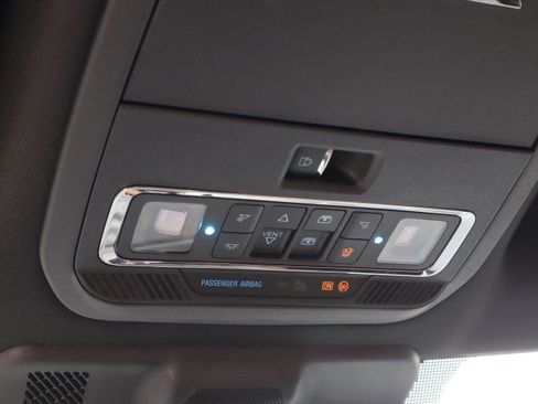 Used 2024 Ford F450 Platinum w/ FX4 Off-Road Package AWD/4WD image 28