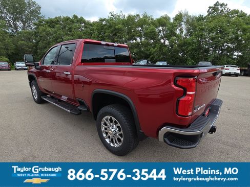 New 2026 Chevrolet Silverado 2500 LTZ w/ LTZ Premium Package AWD/4WD image 6