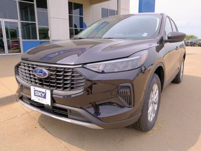 New 2025 Ford Escape Active
