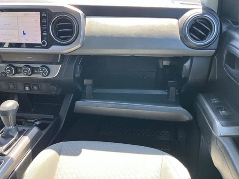 Used 2020 Toyota Tacoma SR5 image 16