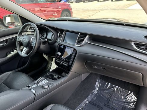 Used 2023 INFINITI QX50 Luxe FWD image 16