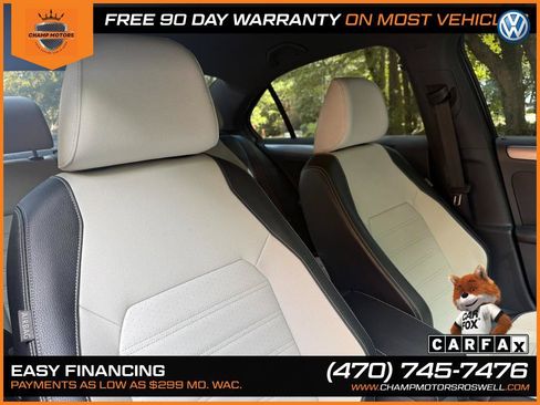 Used 2016 Volkswagen Jetta Sport FWD image 31