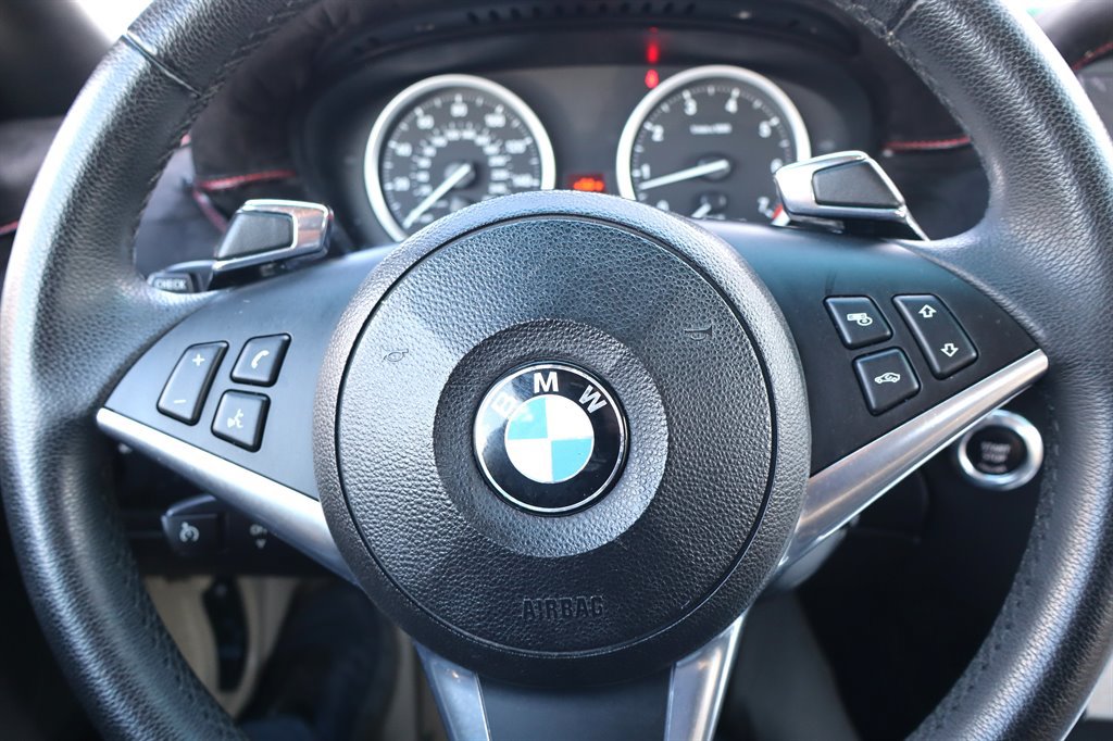 Used 2010 BMW 650i Convertible RWD image 38