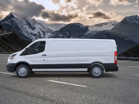 New 2026 Ford Transit 250 Low Roof AWD image 3