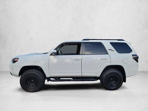 Used 2020 Toyota 4Runner TRD Off-Road Premium w/ Moonroof Package AWD/4WD image 8