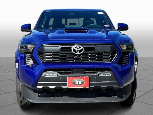 New 2024 Toyota Tacoma TRD Sport image 3