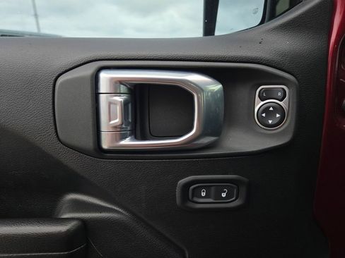 Used 2021 Jeep Wrangler Unlimited Sport AWD/4WD image 15