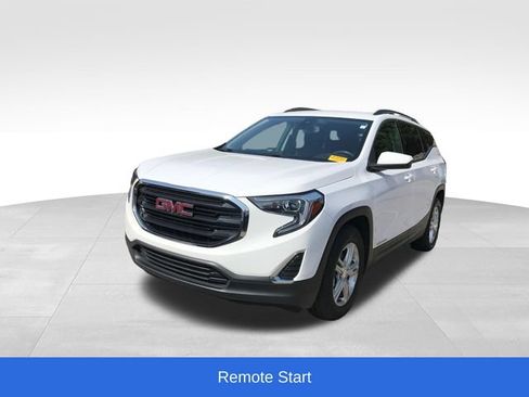 Used 2020 GMC Terrain SLE w/ Driver Convenience Package FWD image 9