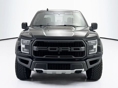 Used 2019 Ford F150 Raptor w/ Equipment Group 802A Luxury AWD/4WD image 10