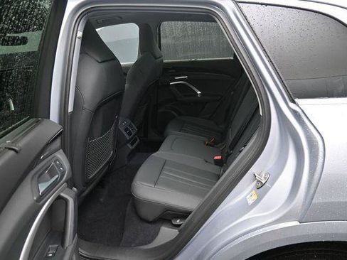 Used 2025 Audi Q5 Premium Plus AWD/4WD image 30