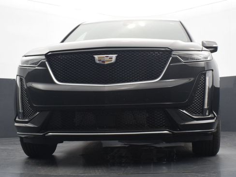 Used 2023 Cadillac XT6 Sport w/ Technology Package AWD/4WD image 22