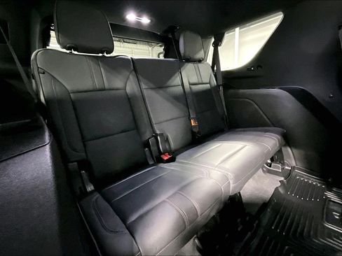 Used 2024 Chevrolet Tahoe RST w/ Luxury Package RWD image 36