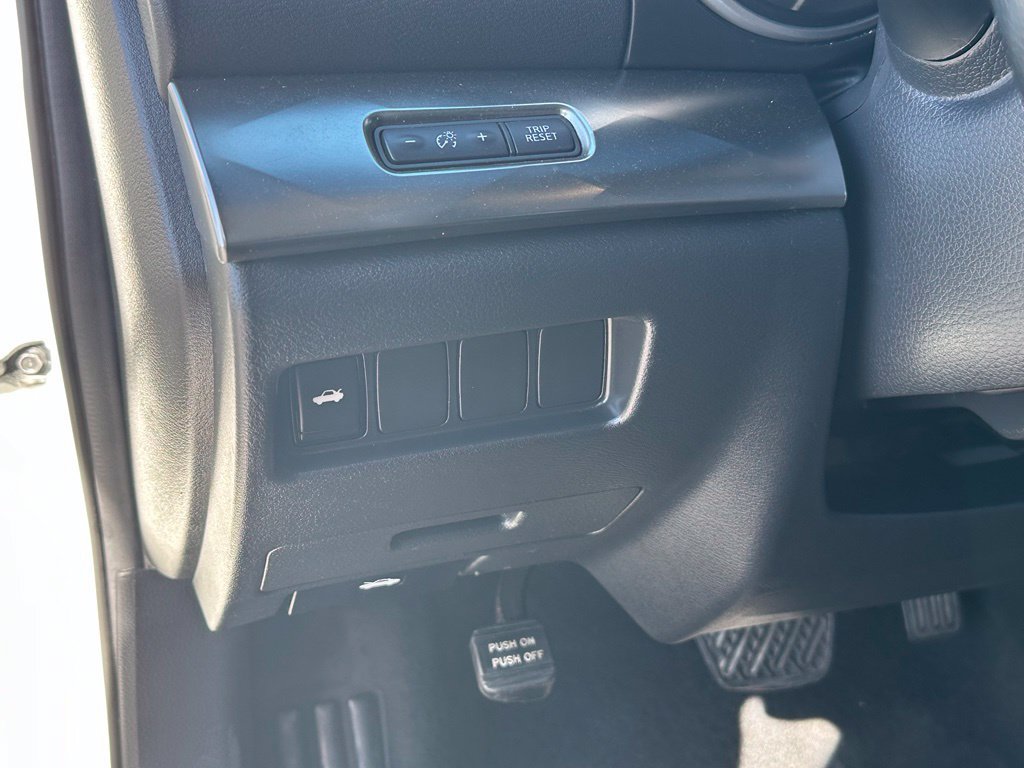 Used 2021 Nissan Maxima 3.5 SV w/ Floor Mat Group FWD image 27