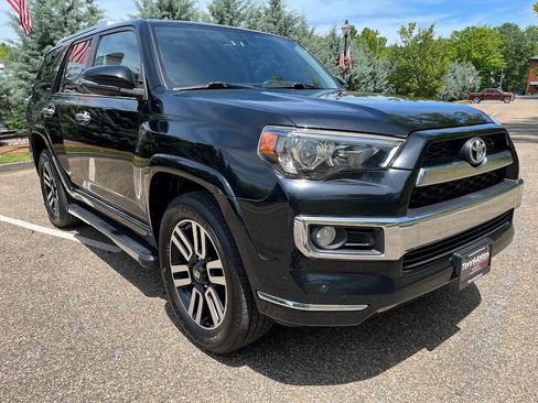 Used 2018 Toyota 4Runner Limited AWD/4WD image 34