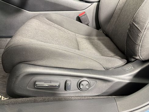 Used 2024 Honda Accord EX image 11