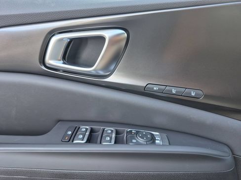 New 2026 Kia Carnival SX Prestige FWD image 7