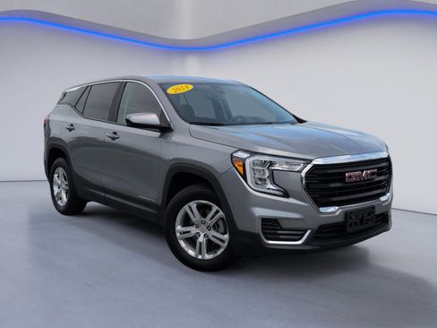 Used 2024 GMC Terrain SLE AWD/4WD image 1