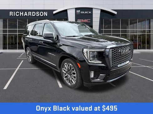 Used 2023 GMC Yukon Denali Ultimate AWD/4WD image 3