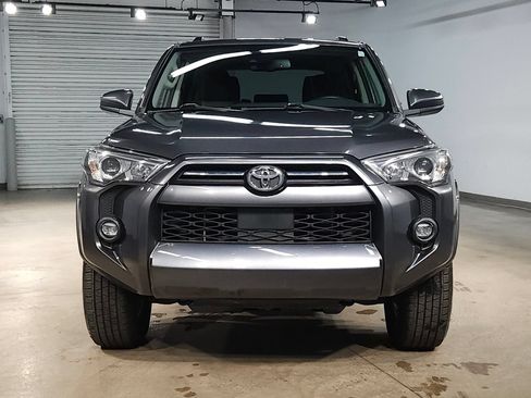 Used 2023 Toyota 4Runner SR5 AWD/4WD image 2
