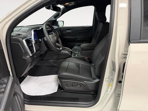 New 2026 GMC Canyon Elevation w/ Convenience Package image 12