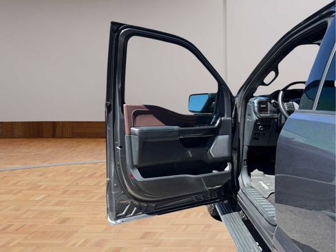 Used 2023 Ford F150 Lariat w/ Equipment Group 502A High image 9